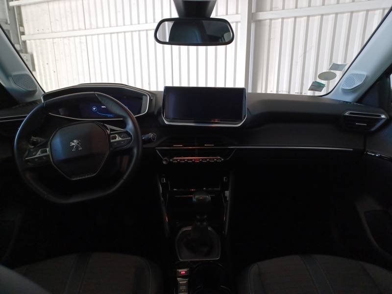 Peugeot 208 - Photo 8