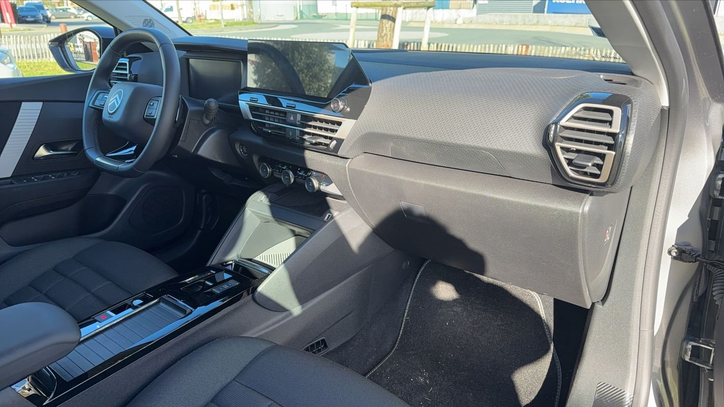 Citroën C4 - Photo 10