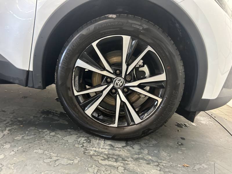 Toyota C-HR - Photo 9