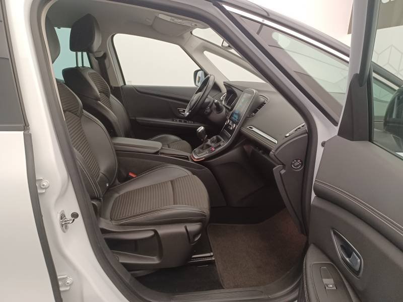 Renault Scénic - Photo 14