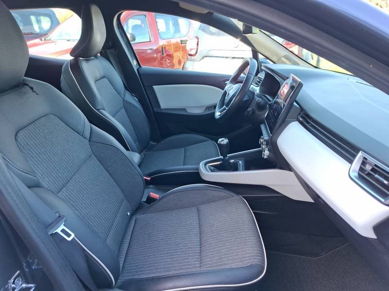 Renault Clio - Photo 12