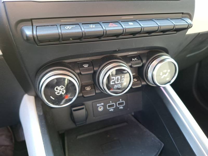 Renault Clio - Photo 23