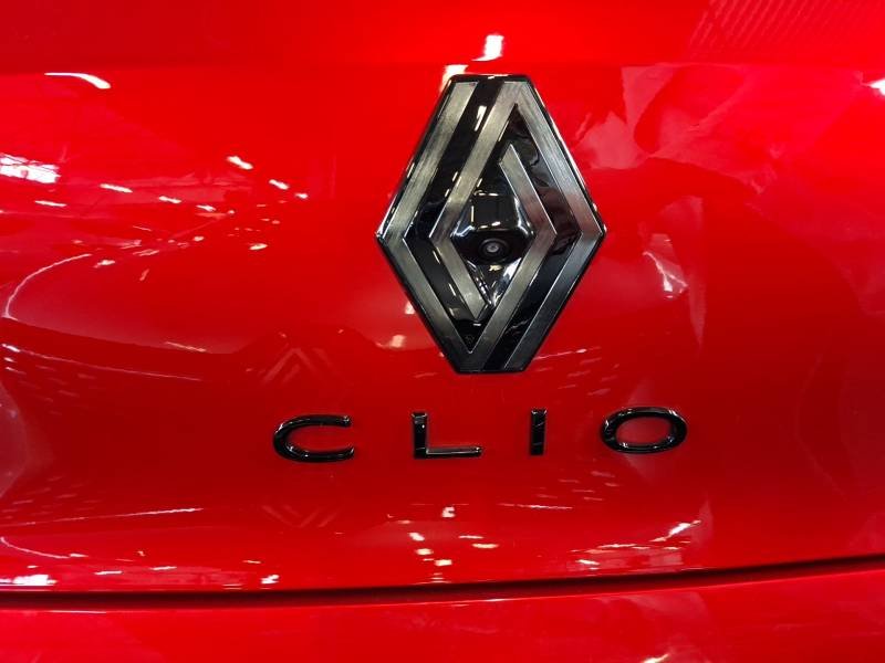 Renault Clio - Photo 16