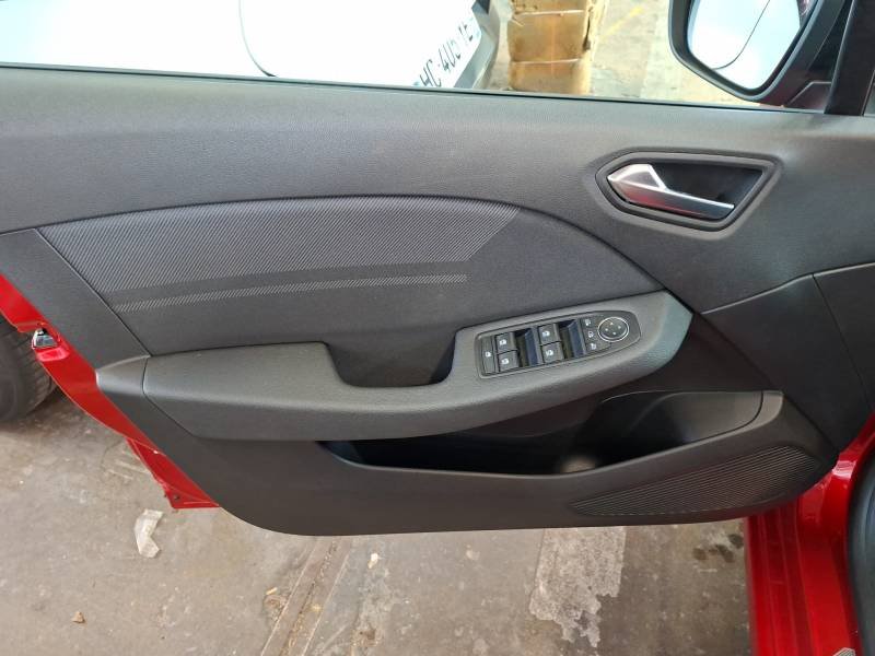 Renault Clio - Photo 21