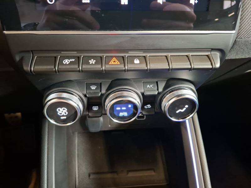Renault Clio - Photo 27