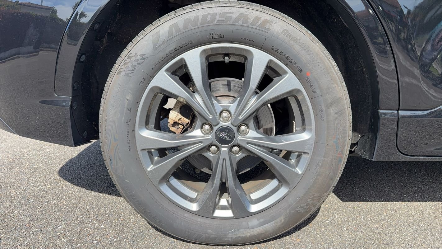 Ford Kuga - Photo 16