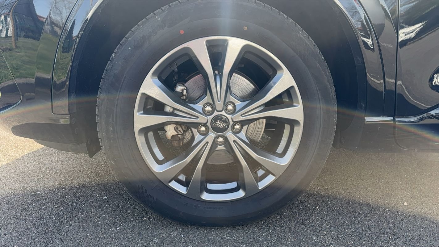 Ford Kuga - Photo 18