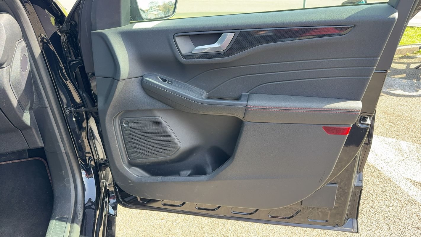 Ford Kuga - Photo 22