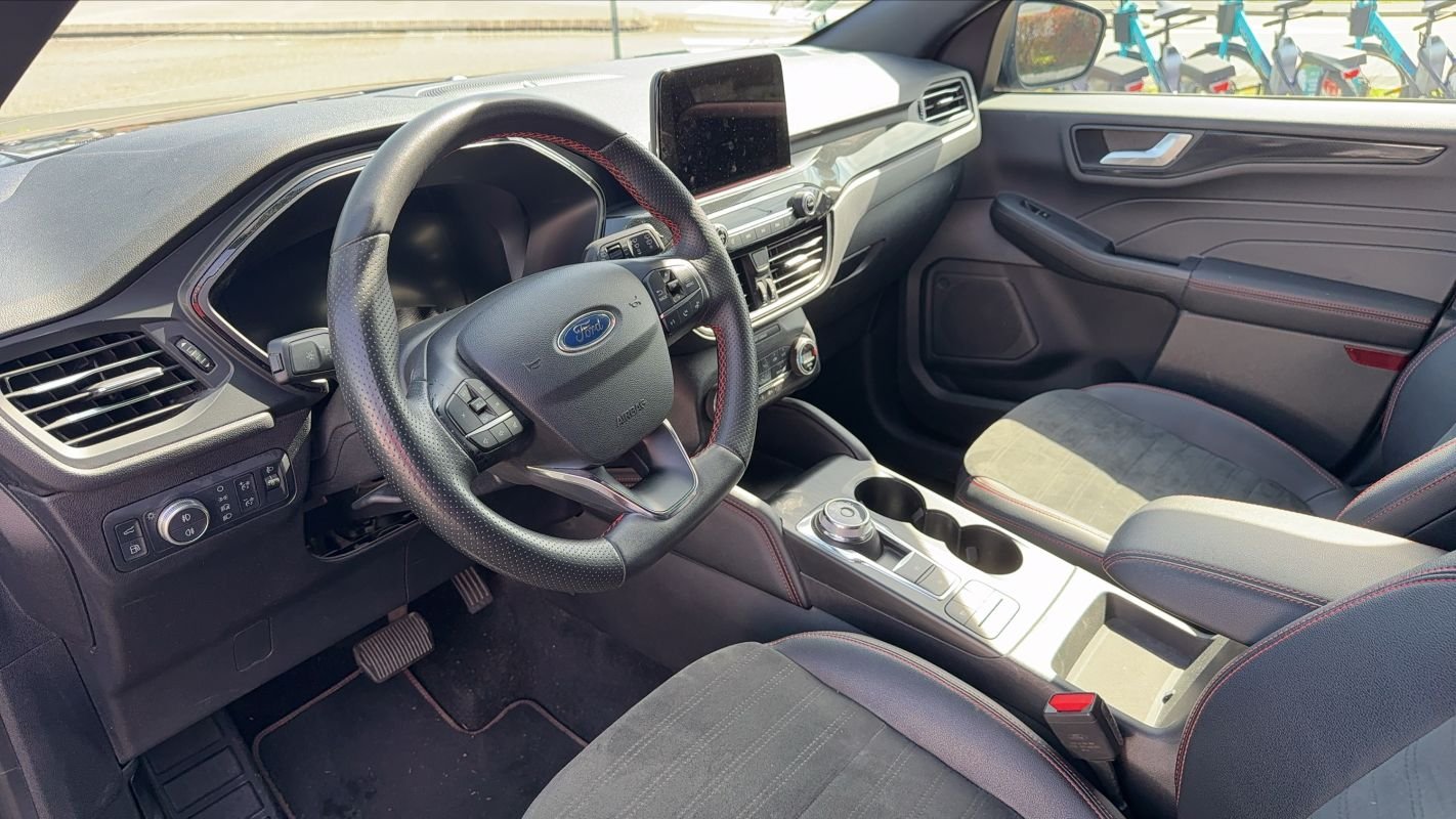 Ford Kuga - Photo 8