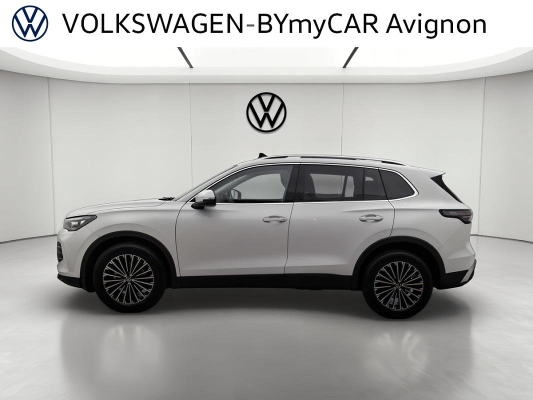 Volkswagen Tiguan - Photo 2
