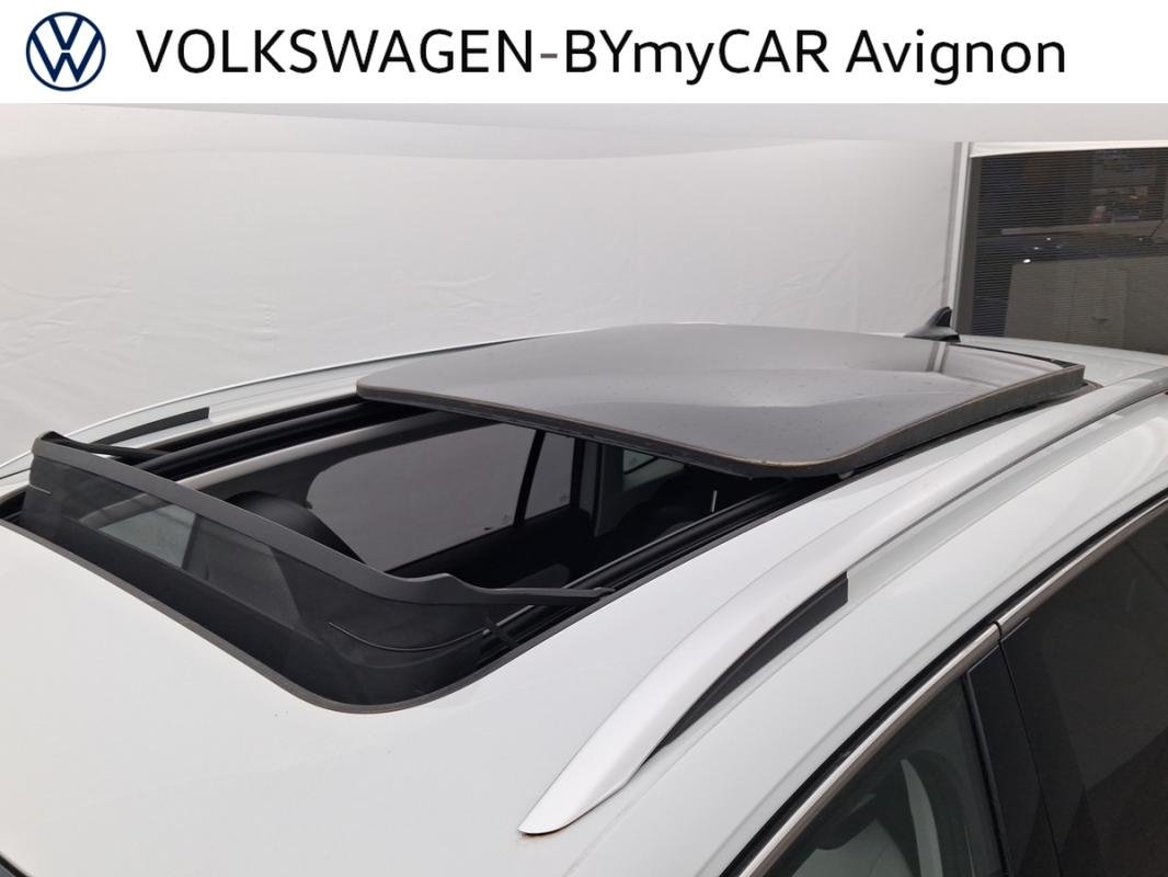 Volkswagen Tiguan - Photo 22