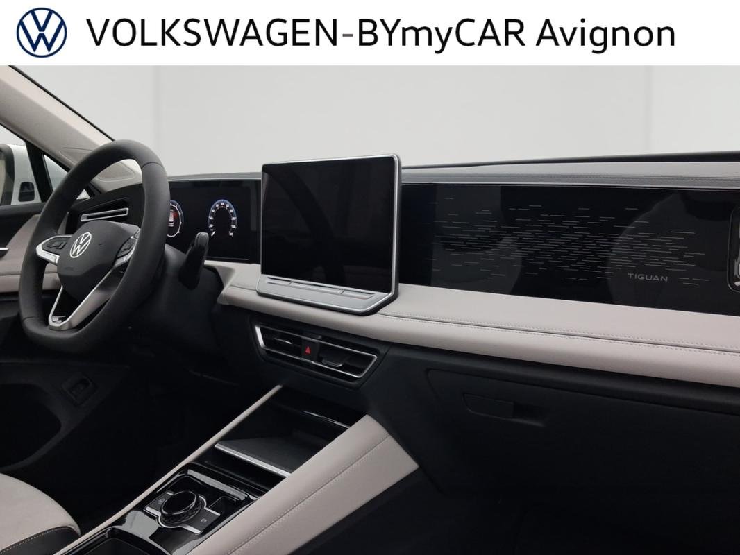 Volkswagen Tiguan - Photo 29