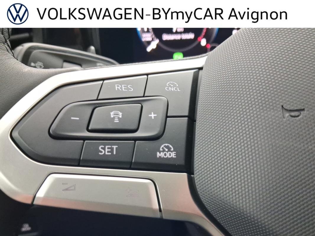 Volkswagen Tiguan - Photo 34