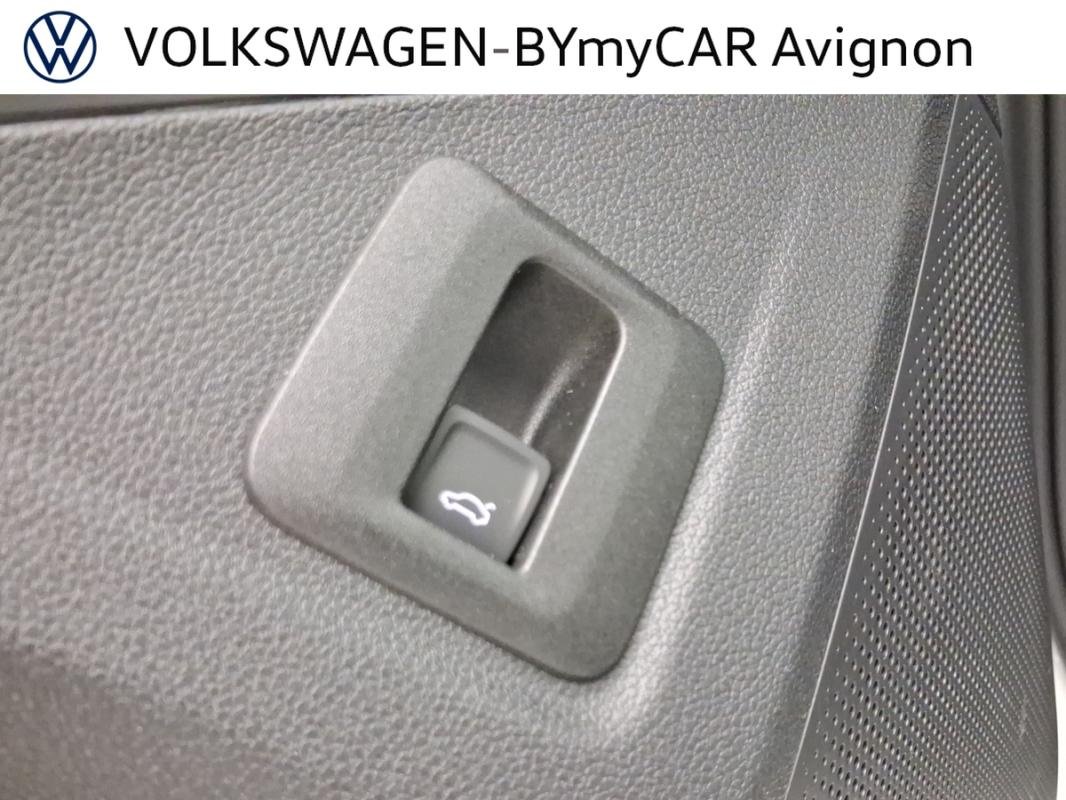 Volkswagen Tiguan - Photo 38