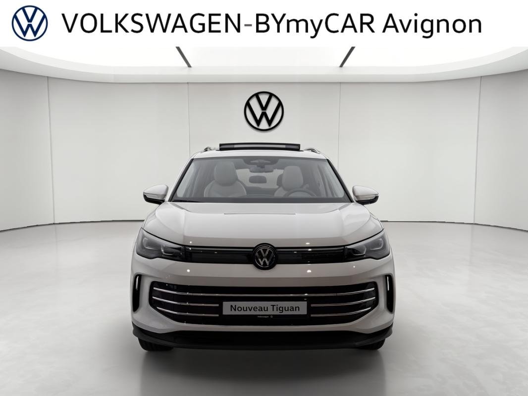 Volkswagen Tiguan - Photo 8