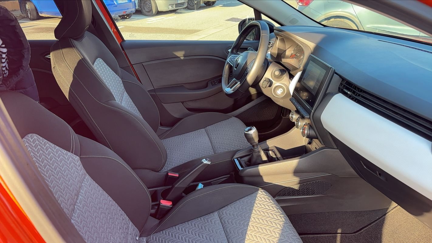Renault Clio - Photo 26