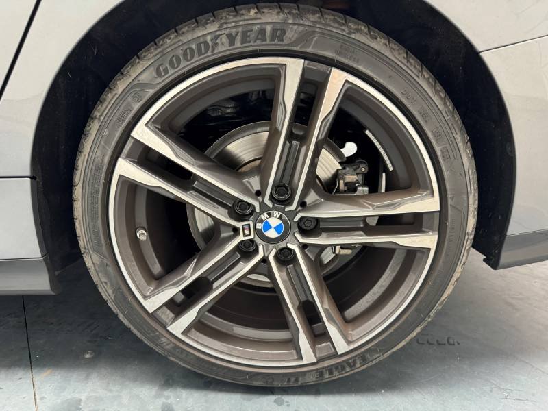 BMW Serie 2 - Photo 15