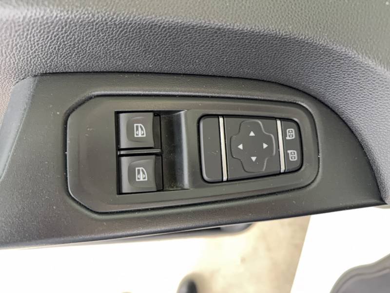 Renault Trafic - Photo 13