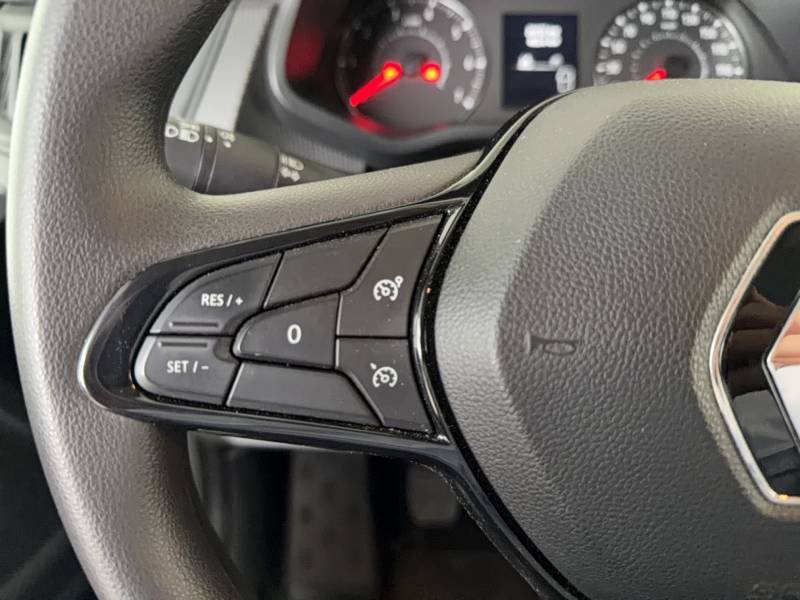 Renault Trafic - Photo 18