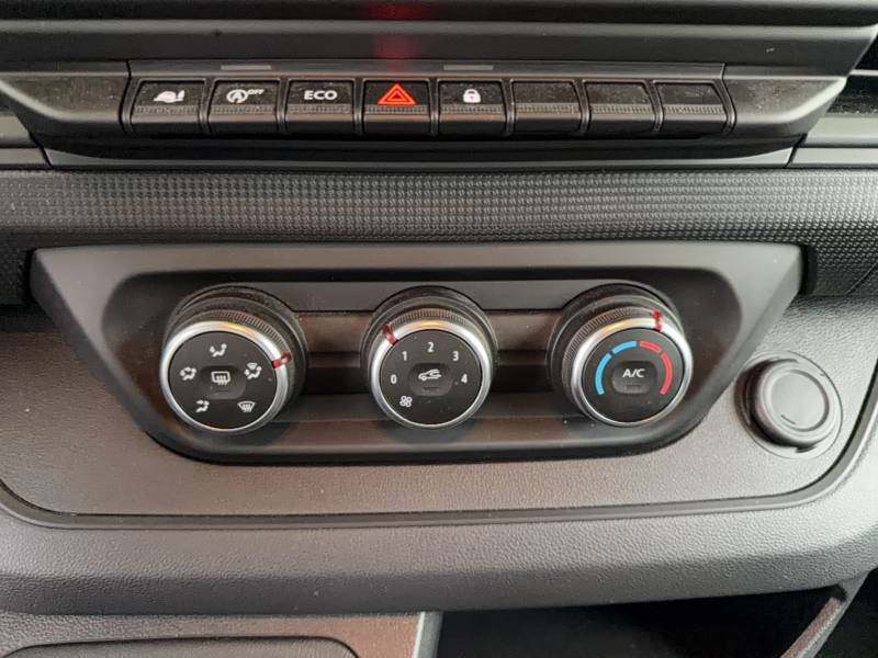 Renault Trafic - Photo 21