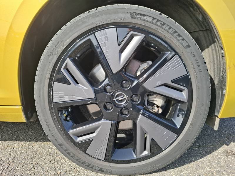 Opel Astra - Photo 13