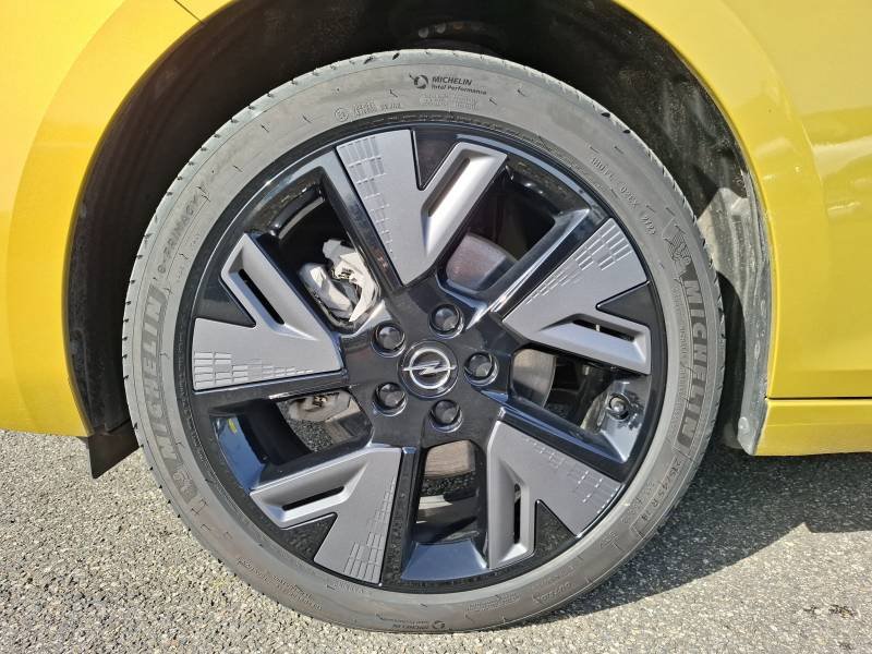 Opel Astra - Photo 17