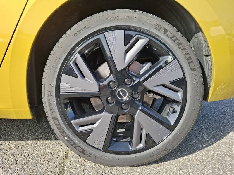 Opel Astra - Photo 18