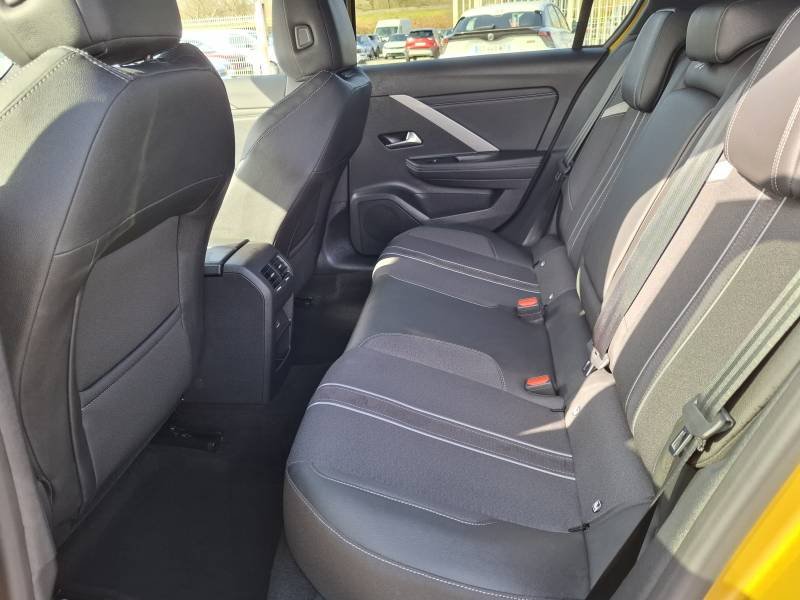 Opel Astra - Photo 19