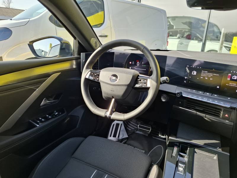 Opel Astra - Photo 24