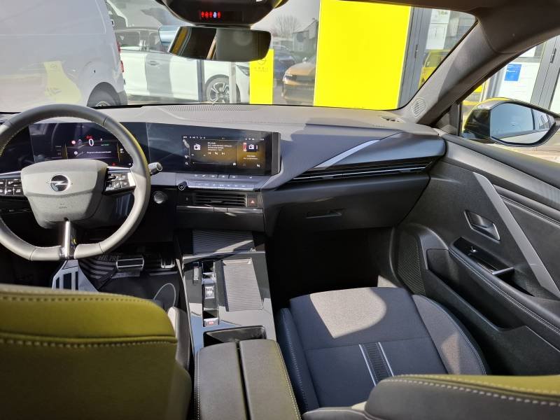 Opel Astra - Photo 25
