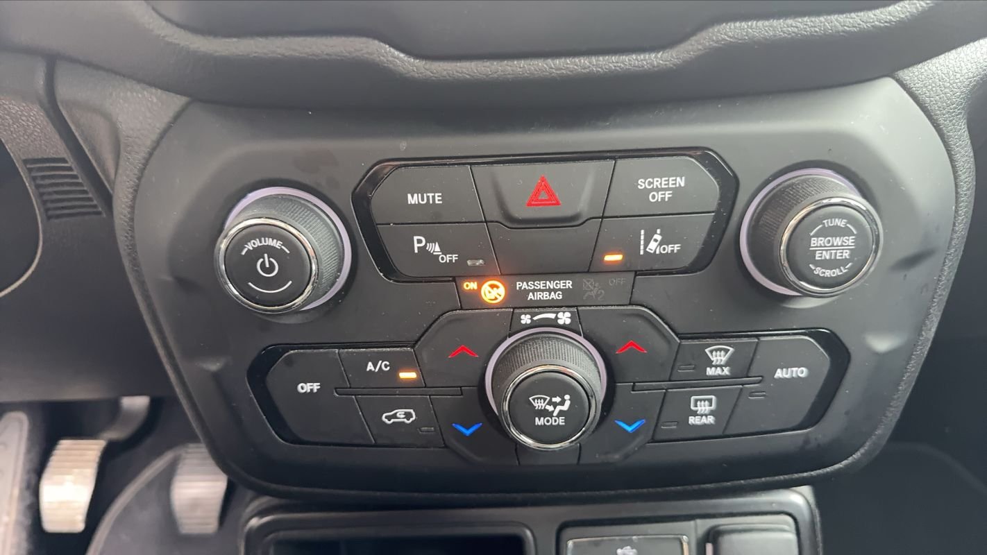 Jeep Renegade - Photo 13