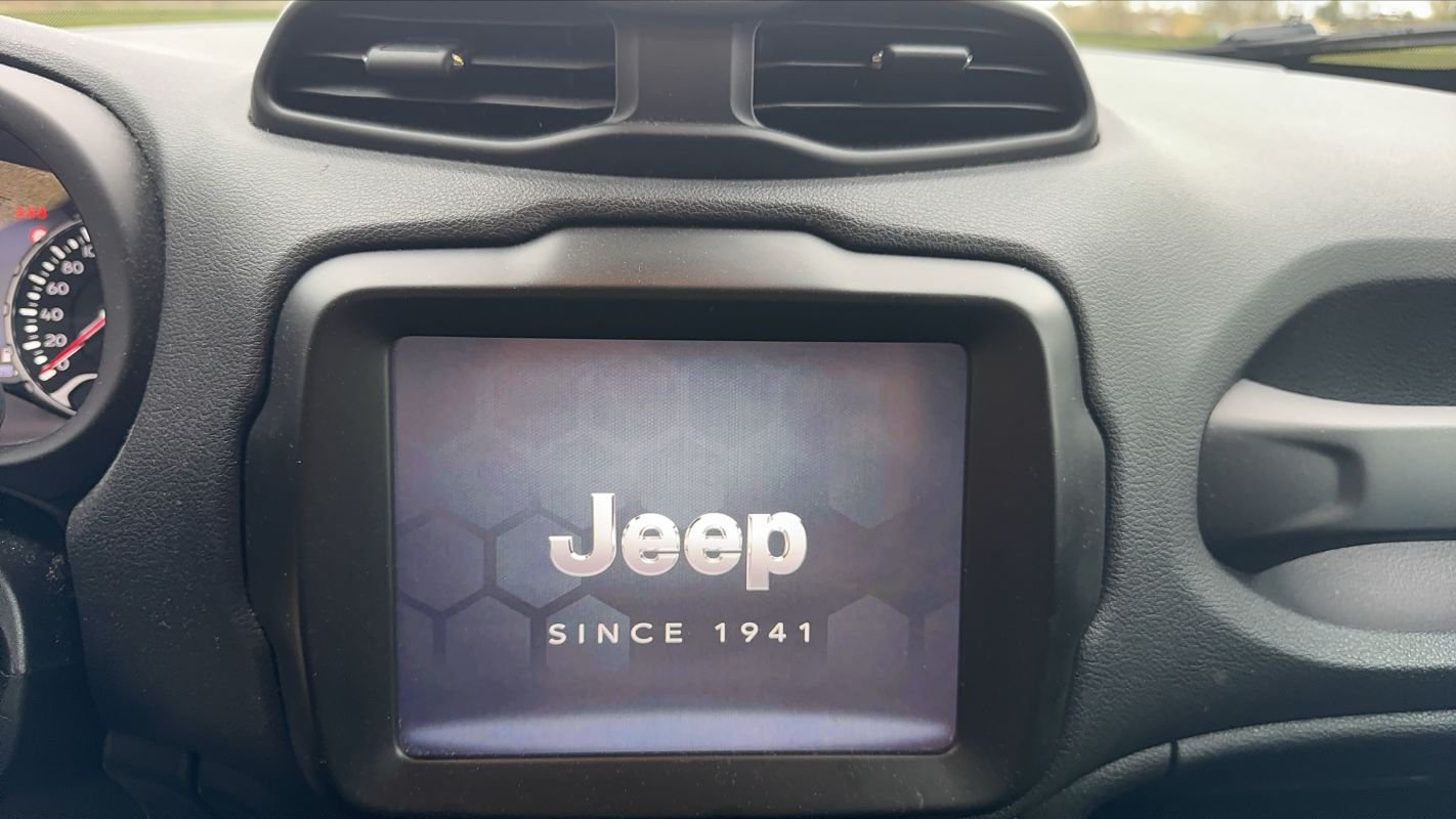 Jeep Renegade - Photo 22