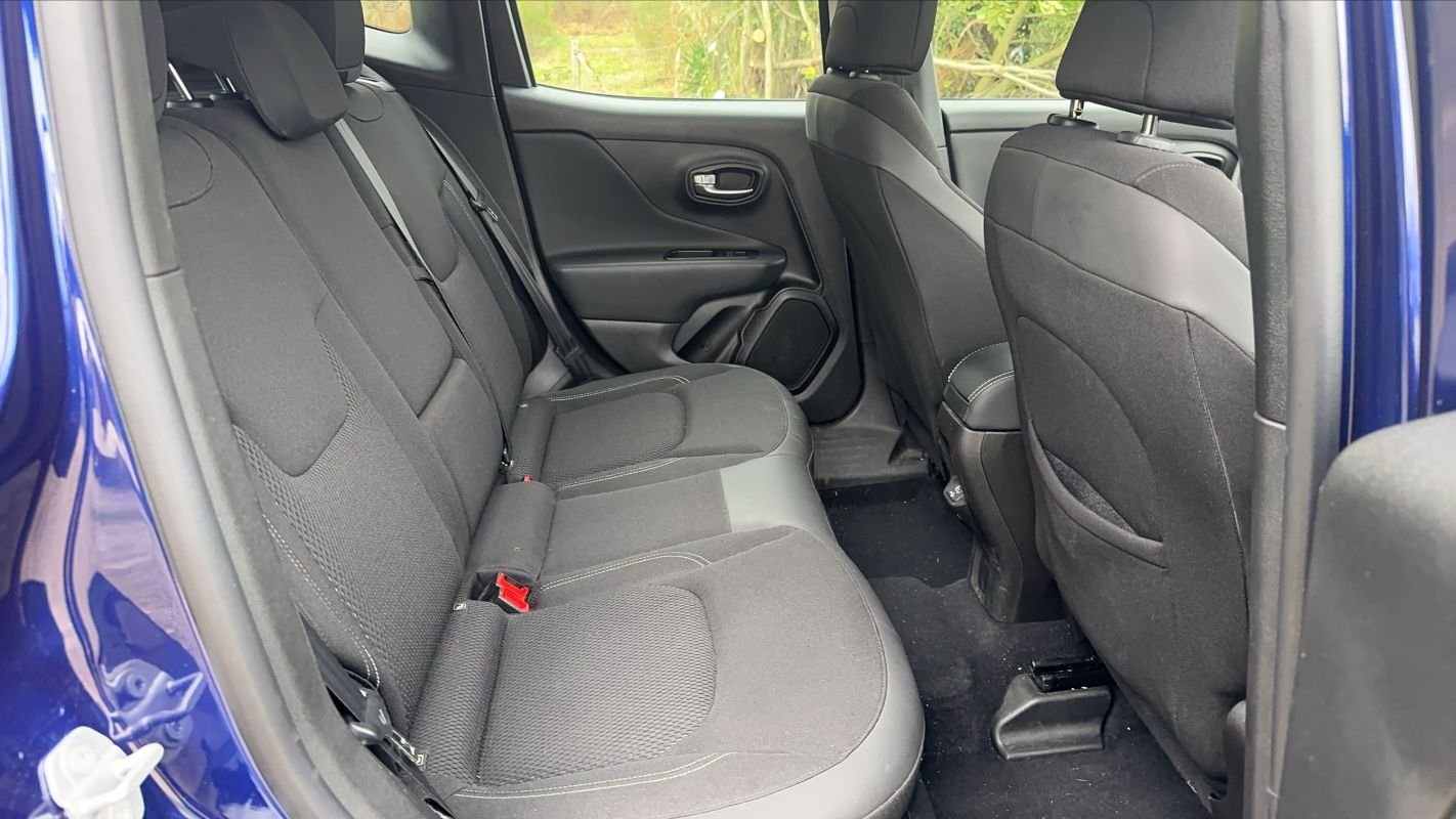 Jeep Renegade - Photo 29