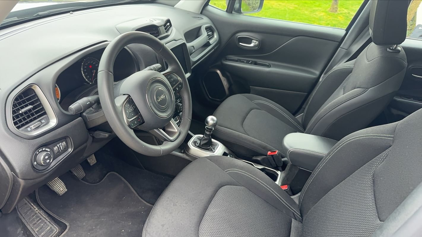 Jeep Renegade - Photo 8
