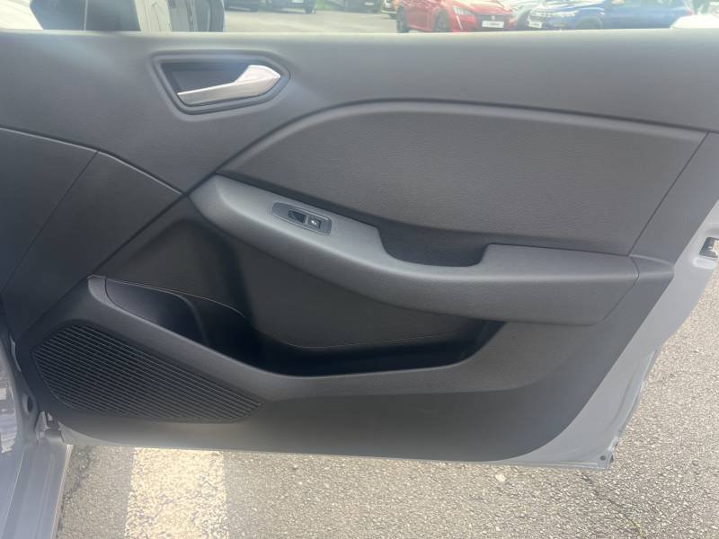 Renault Clio - Photo 12