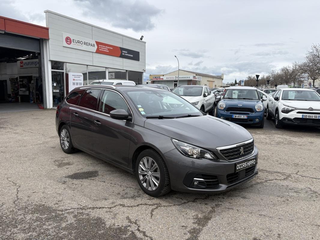 Peugeot 308 SW - Photo 3