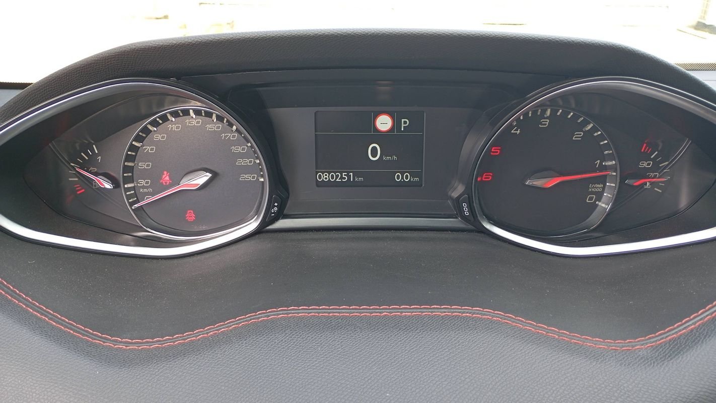 Peugeot 308 - Photo 12