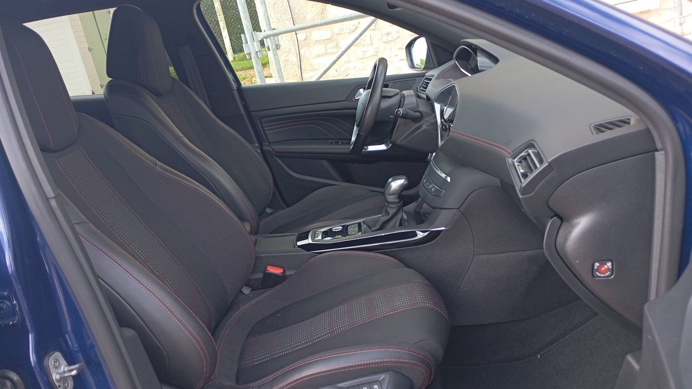 Peugeot 308 - Photo 28