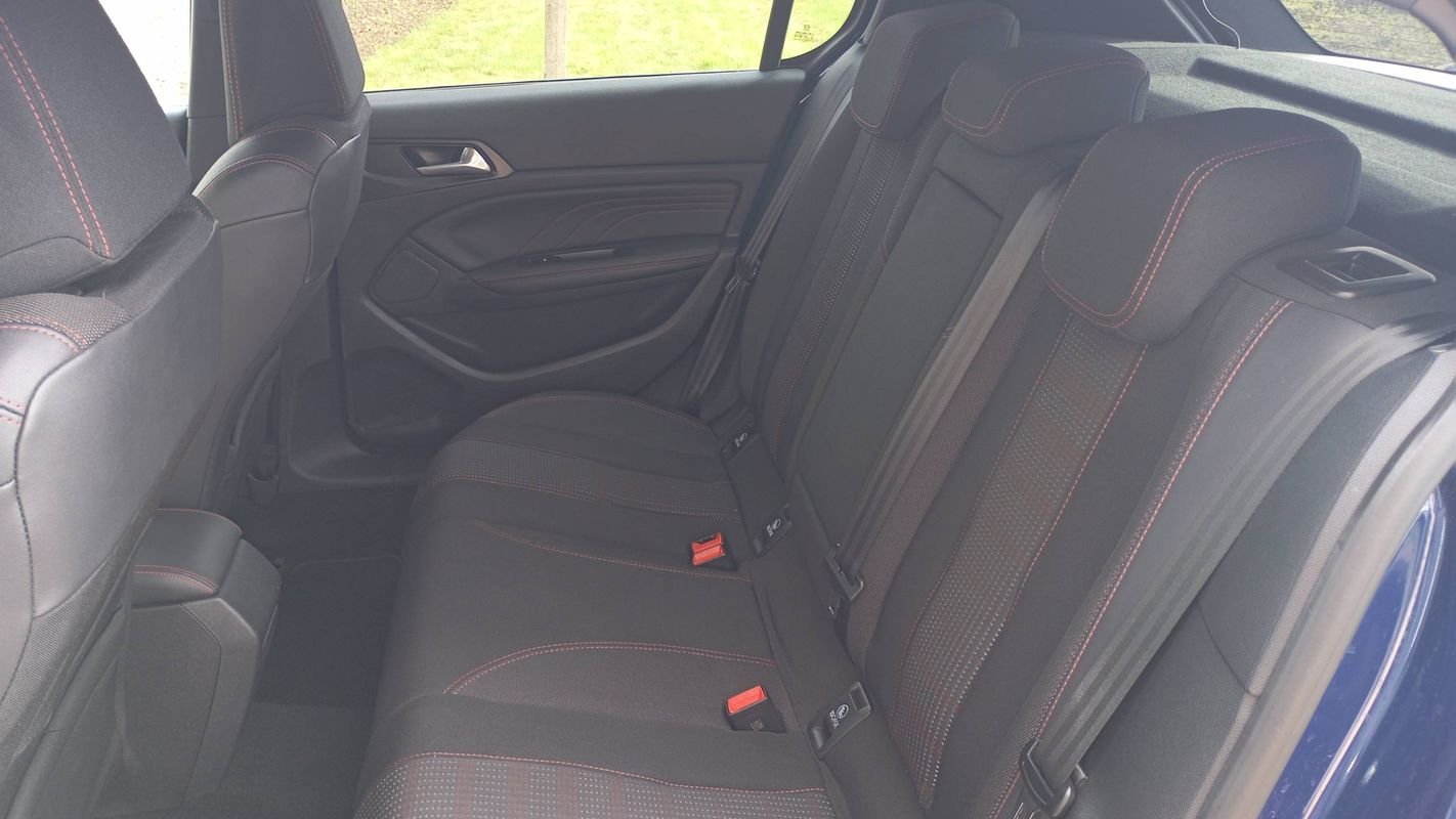 Peugeot 308 - Photo 9