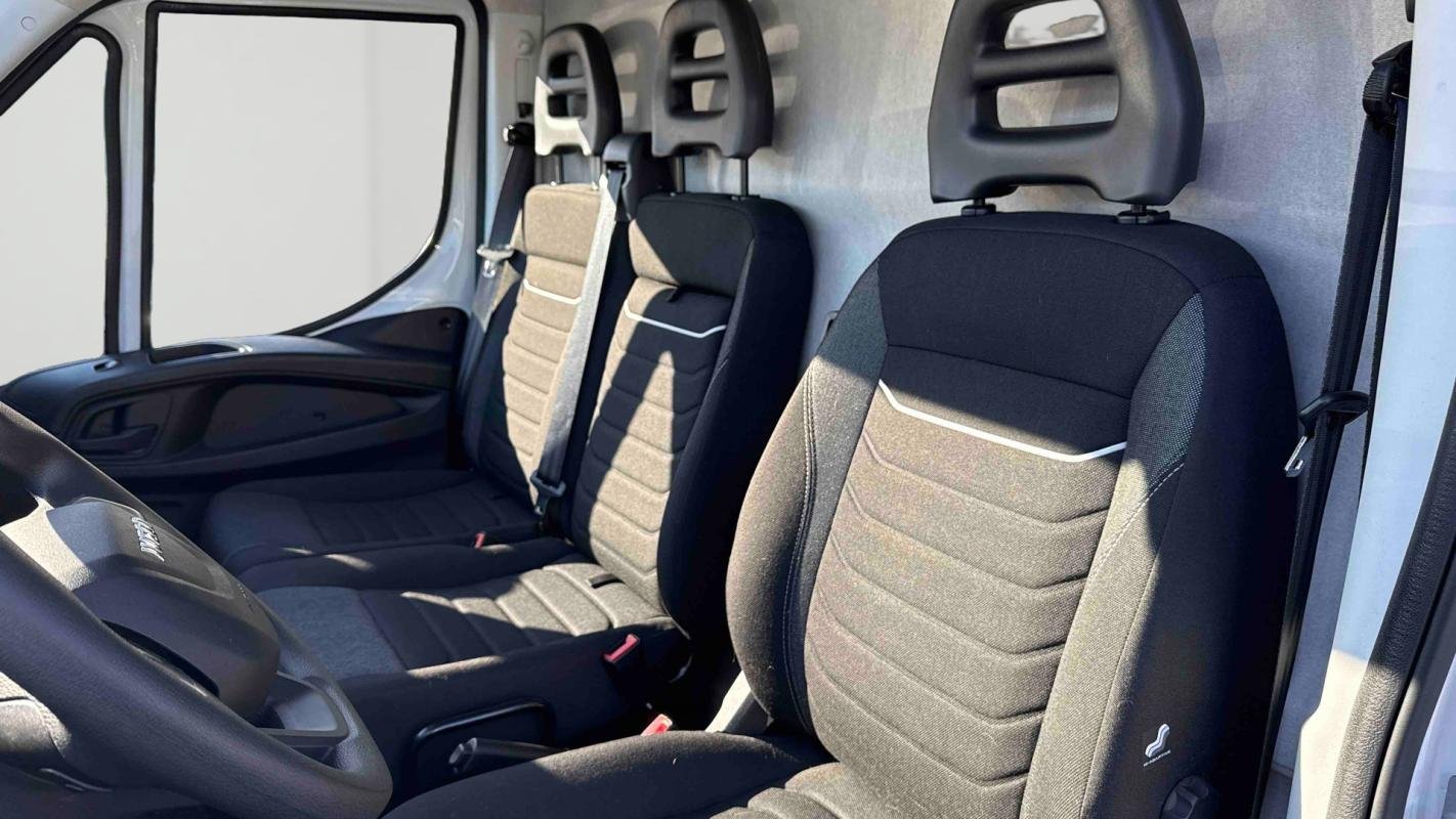 Iveco Daily - Photo 11