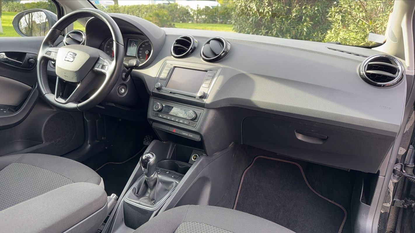 Seat Ibiza - Photo 10