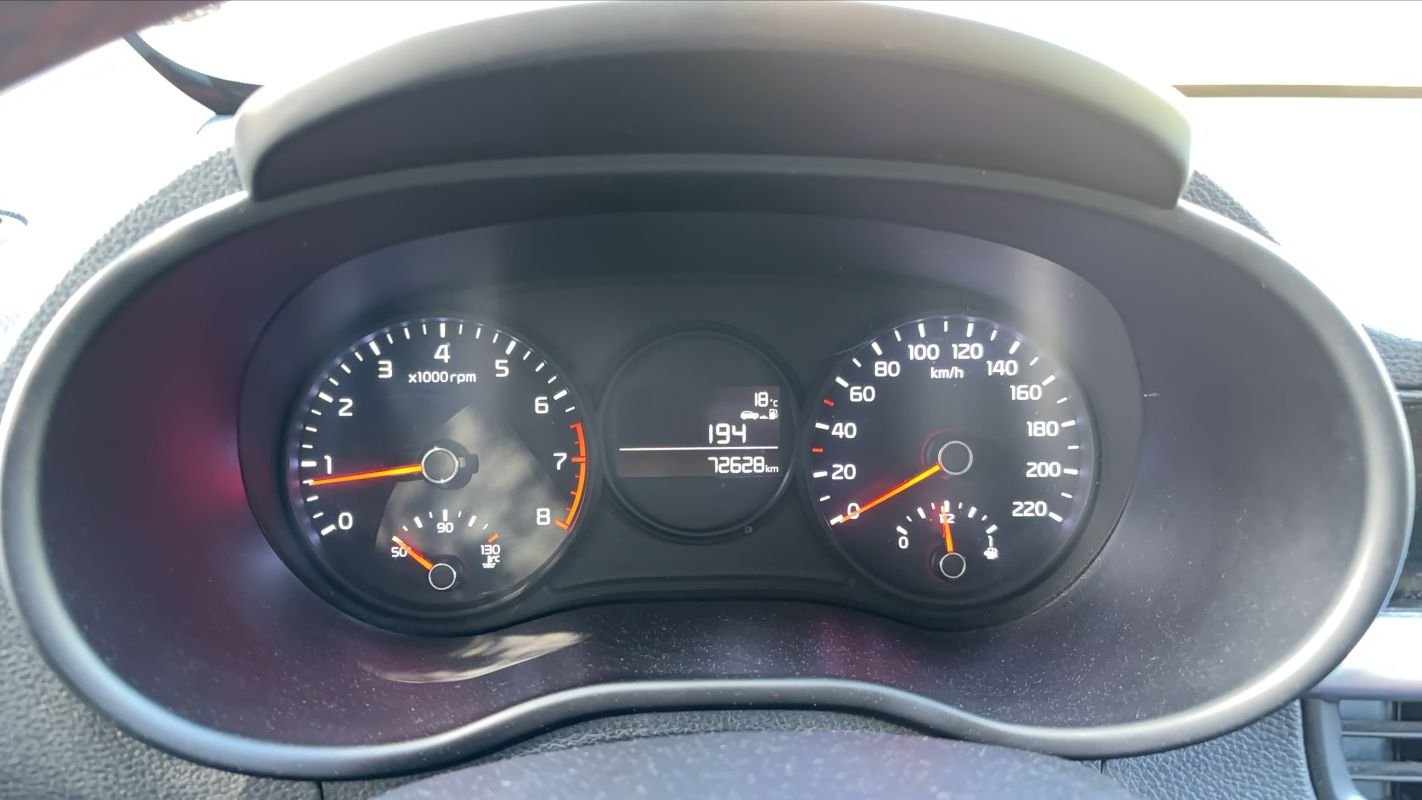 Kia Picanto - Photo 12