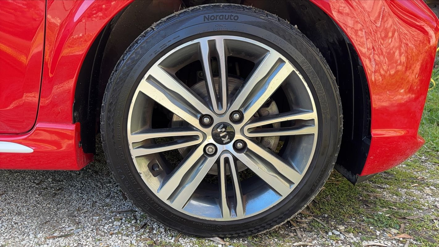 Kia Picanto - Photo 17
