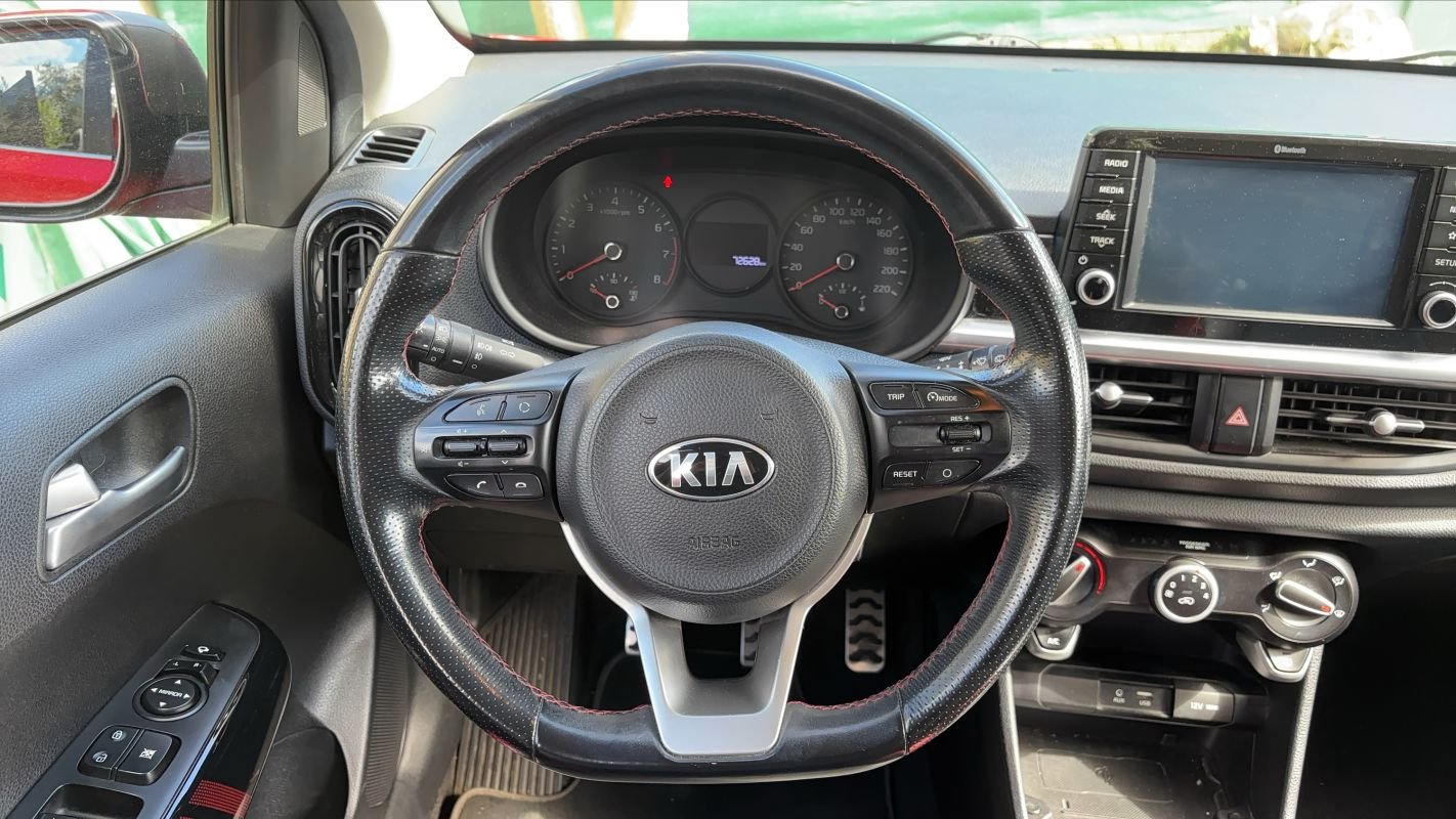 Kia Picanto - Photo 23