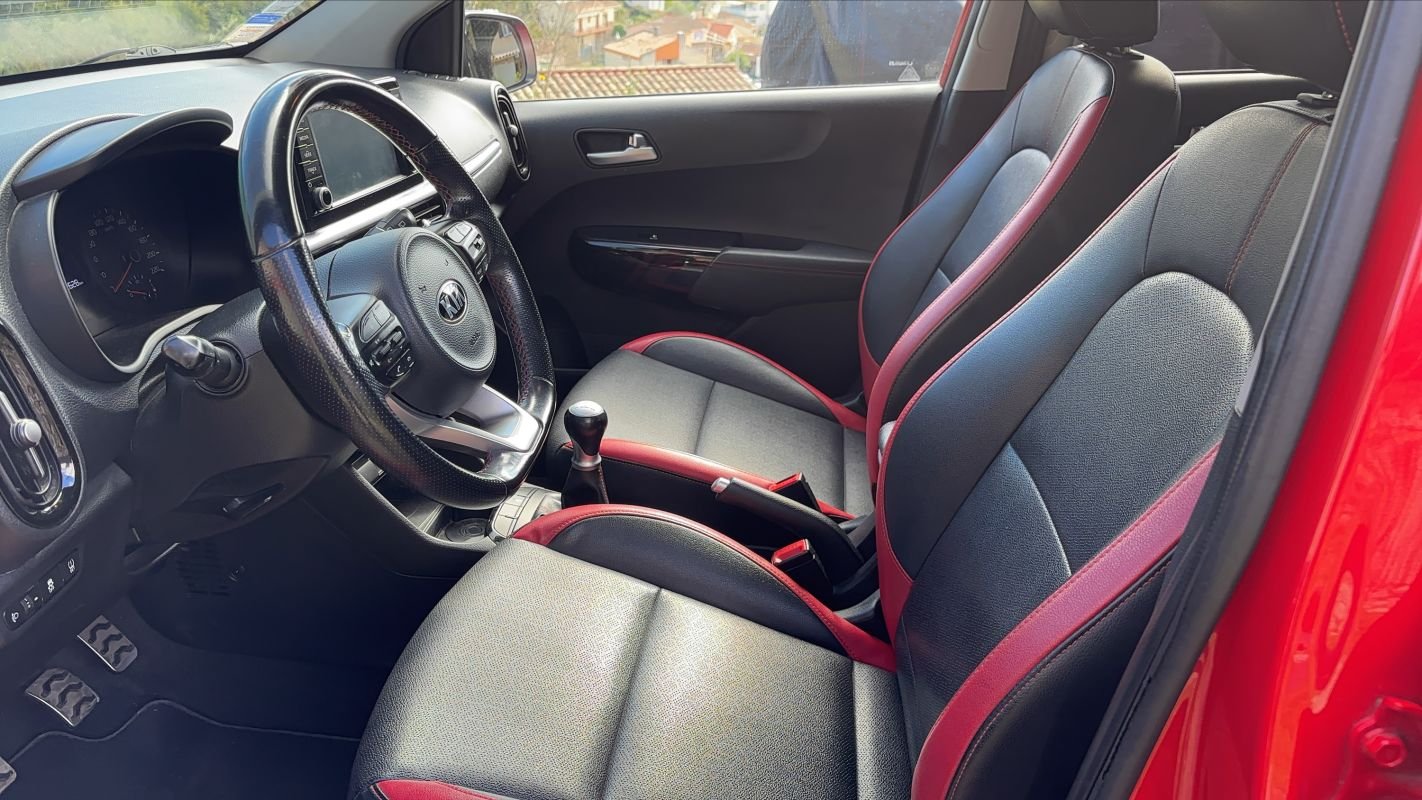 Kia Picanto - Photo 25