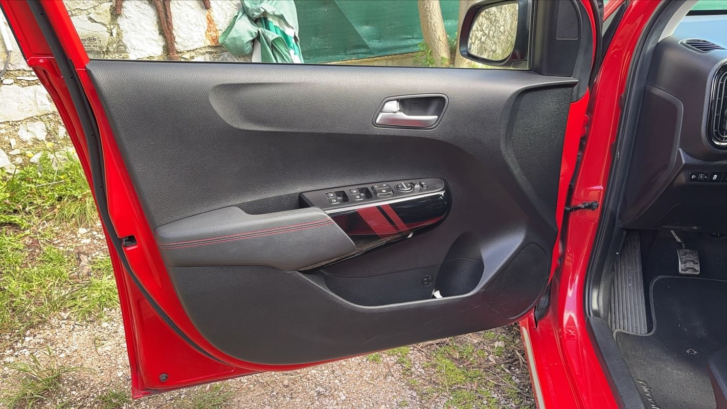 Kia Picanto - Photo 7