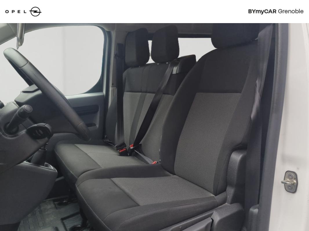Opel Vivaro - Photo 11