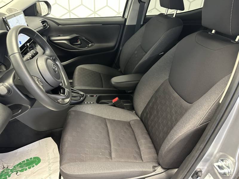 Toyota Yaris - Photo 14