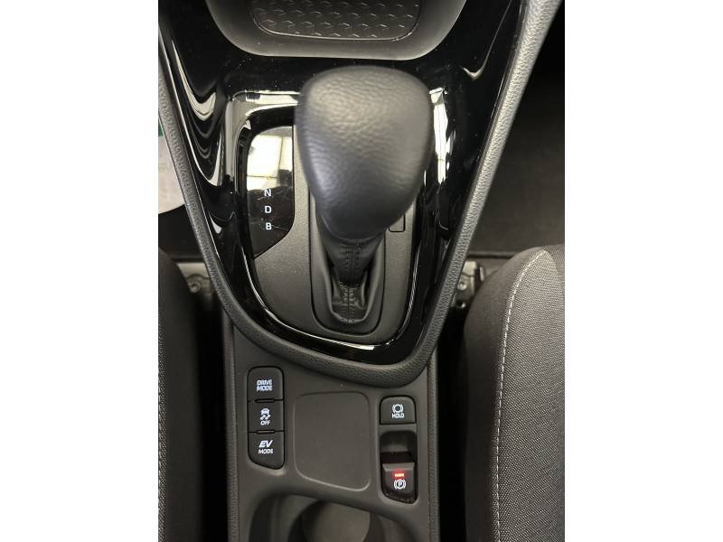 Toyota Yaris - Photo 23