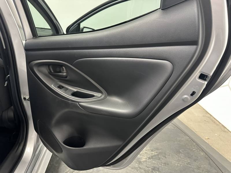 Toyota Yaris - Photo 38